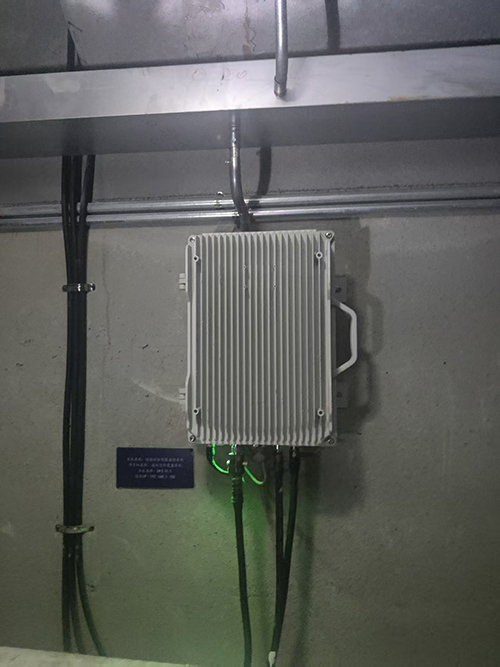  巴林右电力管廊覆盖漏缆方式案例
